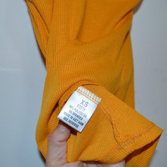 Impulsive Dark Gold Lace Front Neck Spagetti Straps Knit Polyester Crop Top XS - Picture 4 of 5